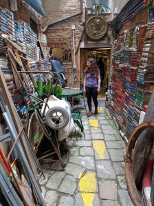 There were books everywhere, yet I couldn't read any of them... :(